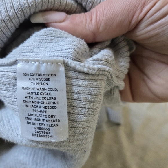 Abound cotton rib v neck - Picture 4 of 4